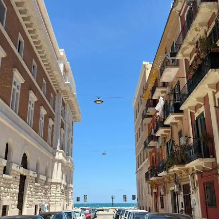 Shore House - Elegant Apartament Bari